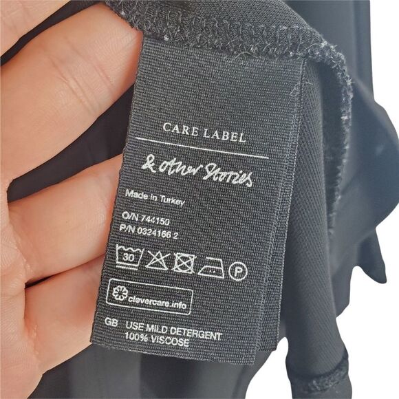 & OTHER STORIES Long Sleeve Blouse Keyhole Back Thick Textured Top Womens 4 - Picture 3 of 6